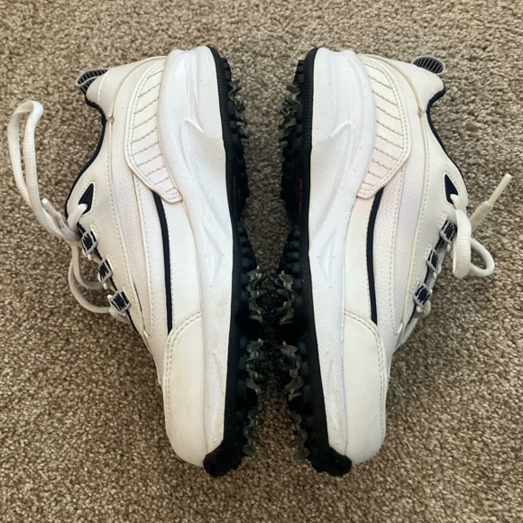 FootJoy Youth White Black Lace Up Golf Shoe Athletic Cleats Size 3 M - Picture 3 of 6